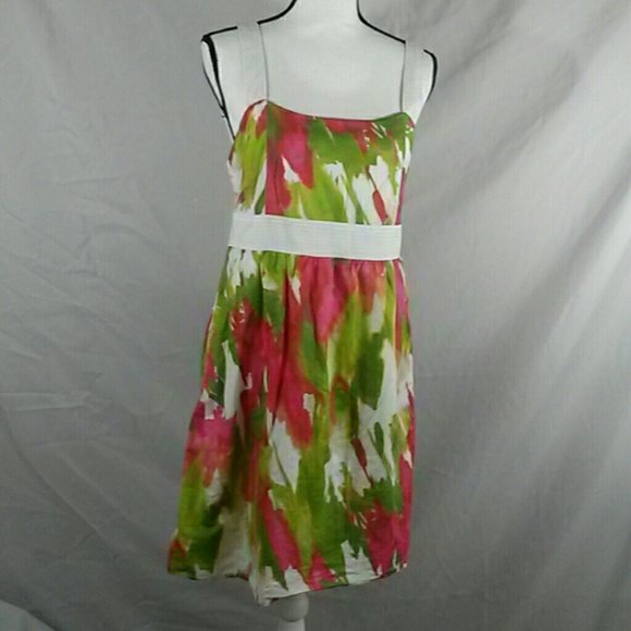 Columbia Dresses & Skirts - Columbia floral dress with pockets spring …